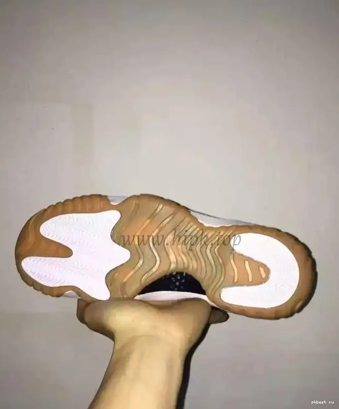 Authentic Air Navy Gum Jordan Low 11 0519
